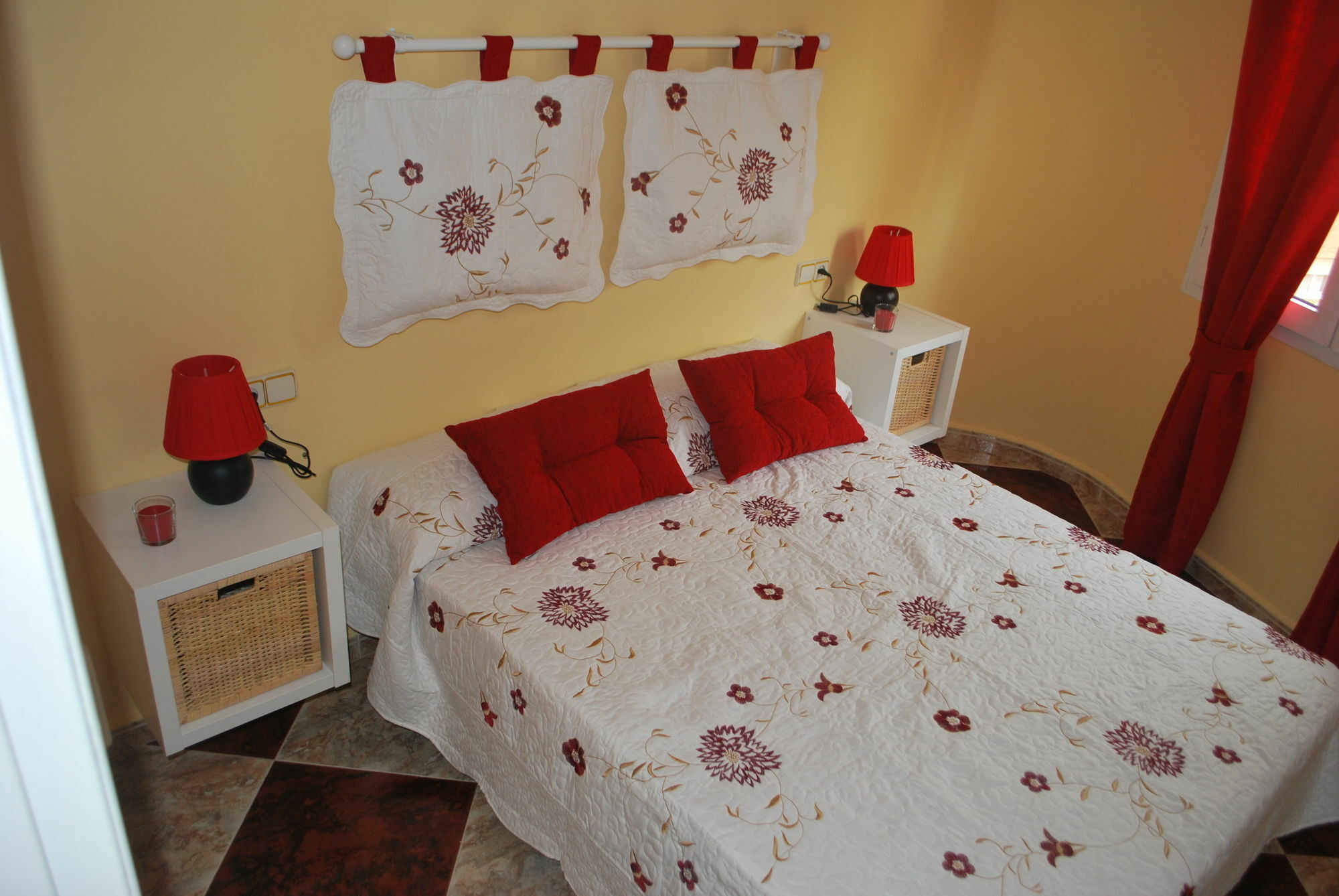 Apartamento Beatriz Куэнка Экстерьер фото